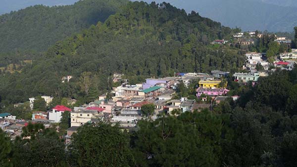 Berinag Town